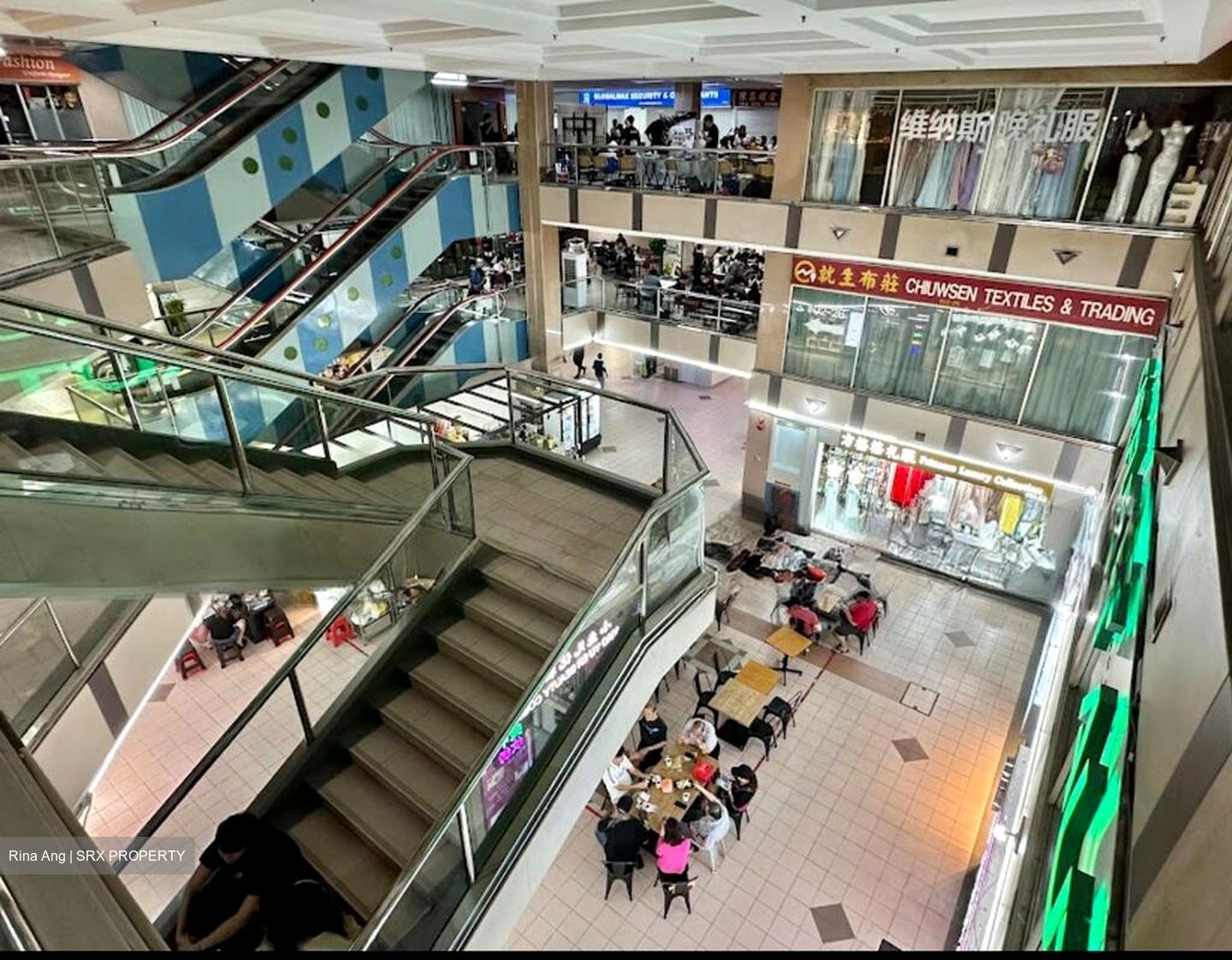 Textile Centre (D7), Retail #504318711